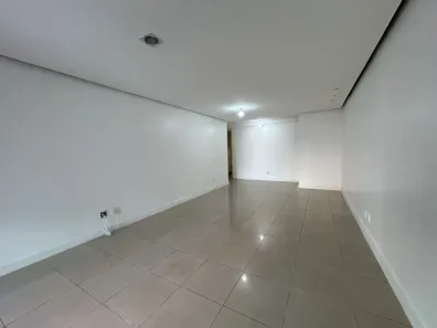 Apartamento com 3 Quartos para alugar, 132m² no Leblon, Rio de Janeiro