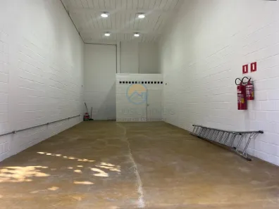 Sala Comercial para alugar, 75m² no Chácaras Ana Lúcia, Embu das Artes