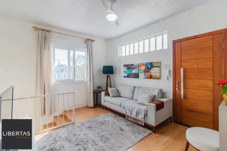 Casa com 3 Quartos à venda, 89m² no Medianeira, Porto Alegre
