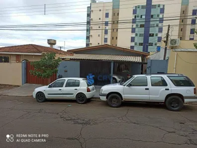 Casa com 4 Quartos à venda, 130m² no Vila Ipiranga, Londrina