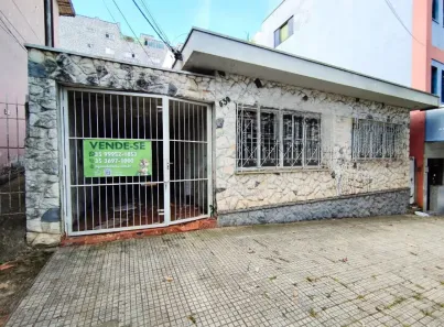 Imóvel Comercial com 3 Quartos à venda, 115m² no Centro, Poços de Caldas