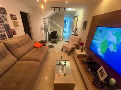Sobrado com 3 Quartos à venda, 160m² no Jardim Rio das Pedras, Cotia