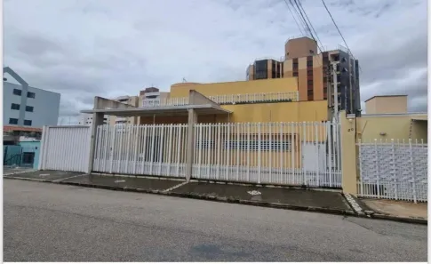 Casa com 5 Quartos à venda, 650m² no Vila Augusta, Sorocaba