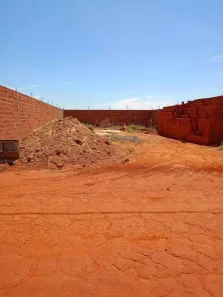 Lote/Terreno à venda, 225m² no Centro, Carmo do Rio Verde
