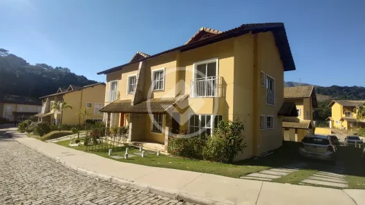 Casa de Condomínio com 4 Quartos à venda, 500m² no Itaipava, Petrópolis