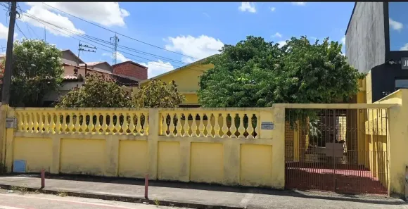 Casa com 3 Quartos à venda, 122m² no Bom Futuro, Fortaleza
