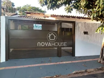 Casa com 3 Quartos para alugar, 70m² no Jardim Petrópolis, Campo Grande
