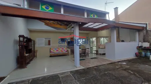 Casa com 3 Quartos à venda, 155m² no Loteamento Villa Branca, Jacareí