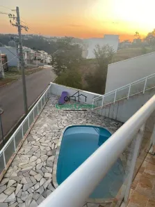 Casa com 3 Quartos à venda, 198m² no Chácaras Aracary, Várzea Paulista