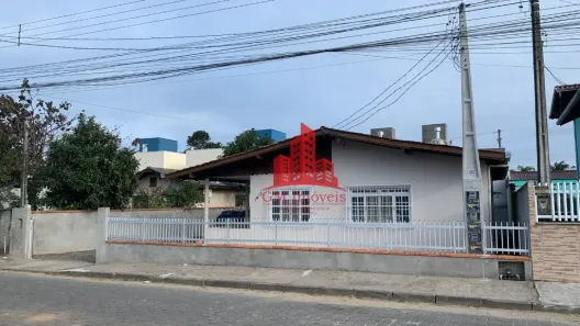 Casa com 3 Quartos à venda, 360m² no Gravatá, Navegantes