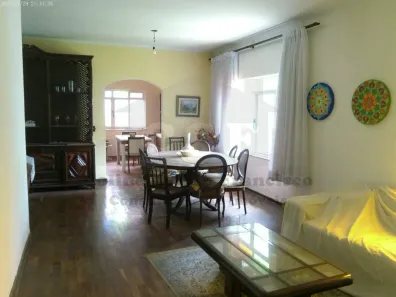 Casa com 3 Quartos à venda, 220m² no Cidade São Francisco, São Paulo