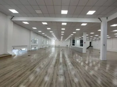 Imóvel Comercial para alugar, 902m² no Rudge Ramos, São Bernardo do Campo