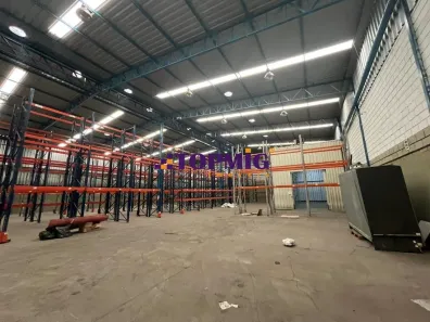 Galpão/Depósito/Armazém para alugar, 1407m² no Do Comércio, Contagem