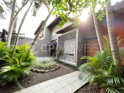 Casa com 4 Quartos à venda, 174m² no Jardim Sabará, Porto Alegre