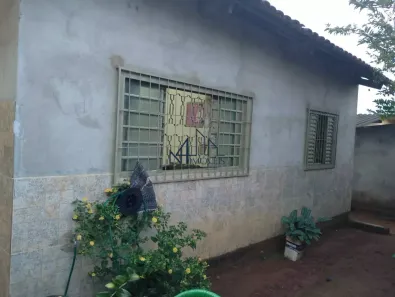 Casa com 2 Quartos à venda, 95m² no Independência - 3º Complemento, Aparecida de Goiânia