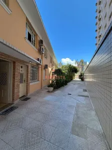 Casa com 2 Quartos à venda, 86m² no Embaré, Santos