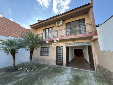 Casa com 3 Quartos à venda, 183m² no Nossa Senhora Medianeira, Santa Maria