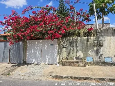 Casa com 2 Quartos à venda, 141m² no Dourado, Horizonte
