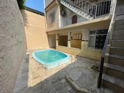 Casa com 5 Quartos à venda, 300m² no Jardim Panamá, Duque de Caxias