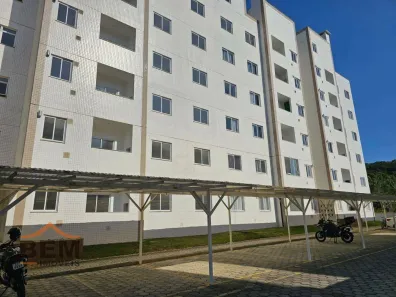 Apartamento com 2 Quartos para alugar, 69m² no Monte Alegre, Camboriú