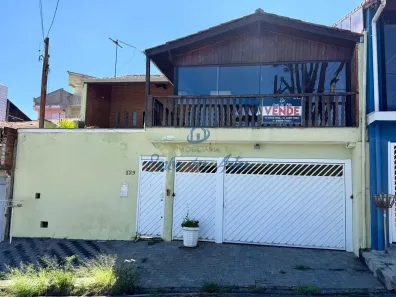 Casa com 2 Quartos à venda, 198m² no Maria Auxiliadora, Embu das Artes