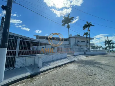 Prédio Comercial com 13 Quartos à venda, 1000m² no Praia das Palmeiras, Caraguatatuba