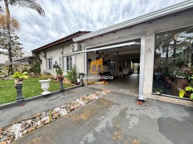 Casa com 3 Quartos à venda, 230m² no Gaivotas, Matinhos