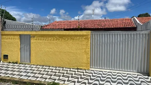 Casa com 6 Quartos à venda, 450m² no Ponta Negra, Natal
