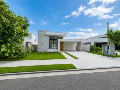Casa com 3 Quartos à venda, 200m² no Alphaville, Rio das Ostras