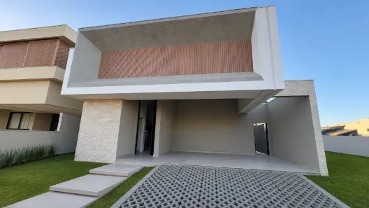 Casa de Condomínio com 3 Quartos à venda, 212m² no Village do Lago, Três Lagoas