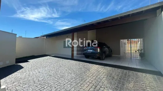 Casa com 3 Quartos à venda, 187m² no Segismundo Pereira, Uberlândia