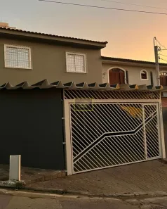 Casa com 3 Quartos para alugar, 120m² no Vila Firmiano Pinto, São Paulo