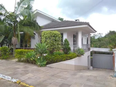 Casa de Condomínio com 4 Quartos à venda, 300m² no São Lucas, Viamão