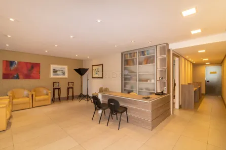 Sala Comercial à venda, 118m² no Independência, Porto Alegre