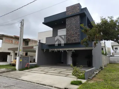 Casa de Condomínio com 3 Quartos à venda, 198m² no Jardim Jacinto, Jacareí