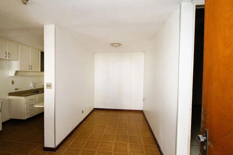Casa com 3 quartos — Nova Suíssa, Belo Horizonte