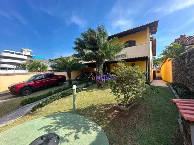 Casa com 5 Quartos à venda, 240m² no Piratininga, Niterói