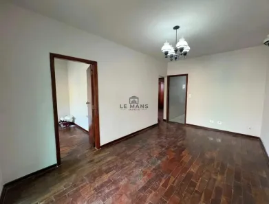 Casa com 3 Quartos para alugar, 129m² no São Dimas, Piracicaba
