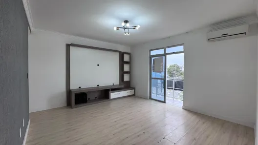 Apartamento com 3 Quartos à venda, 84m² no Capoeiras, Florianópolis
