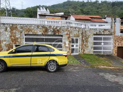 Casa de Condomínio com 4 Quartos à venda, 675m² no Vila Valqueire, Rio de Janeiro