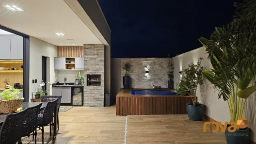 Casa de Condomínio com 3 Quartos à venda, 194m² no Jardins Nápoles, Senador Canedo