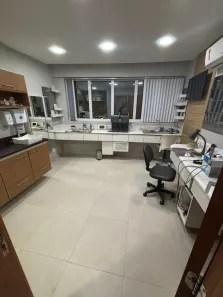 Sala Comercial à venda, 60m² no Praia da Costa, Vila Velha