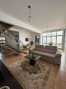 Casa com 3 Quartos à venda, 234m² no Vila Exposição, Franca