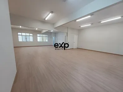 Sala Comercial à venda, 84m² no Centro, Curitiba