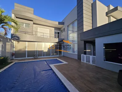 Casa com 4 Quartos para alugar, 404m² no Parque Residencial Nardini, Americana