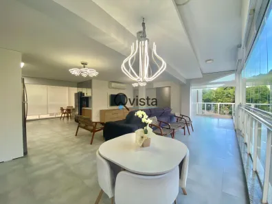 Apartamento com 3 Quartos para alugar, 176m² no Jardim Las Palmas, Guarujá