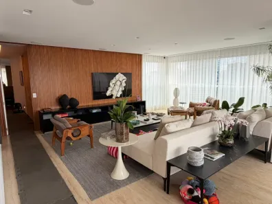 Apartamento com 2 Quartos à venda, 152m² no Vila Olímpia, São Paulo