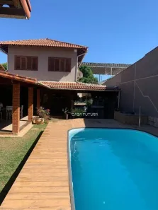 Casa com 3 Quartos à venda, 142m² no Dom Bosco, Volta Redonda