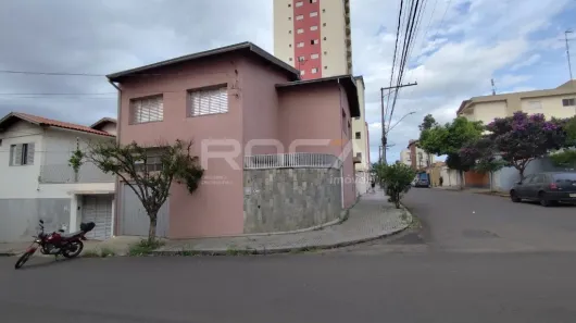 Sobrado com 4 Quartos para alugar, 350m² no Jardim Lutfalla, São Carlos