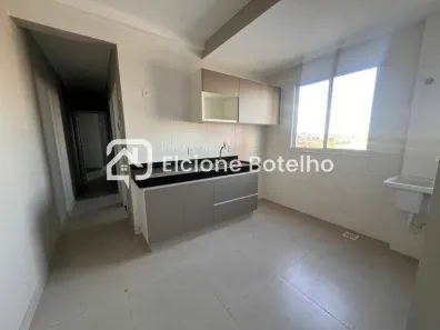 Apartamento com 2 Quartos para alugar, 55m² no Brasil, Uberlândia